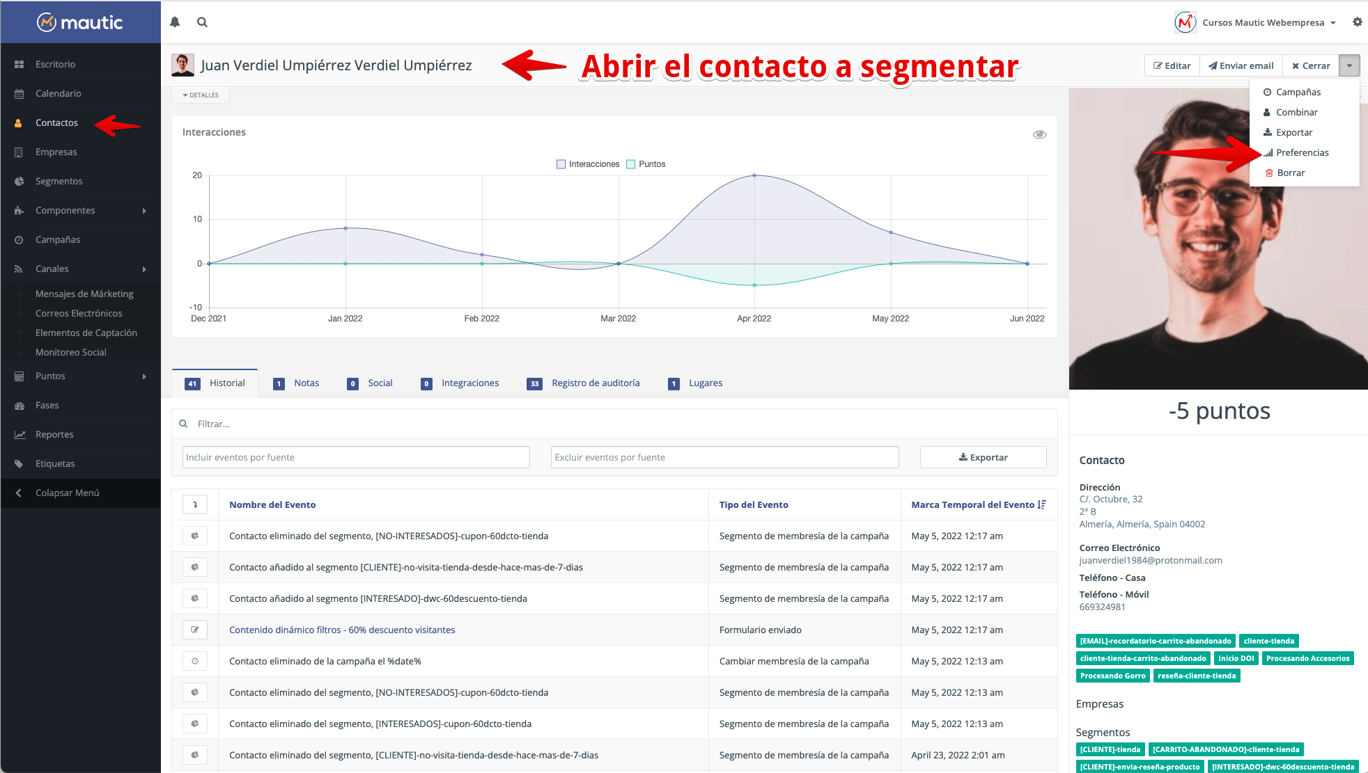 Segmentar manualmente un Contacto